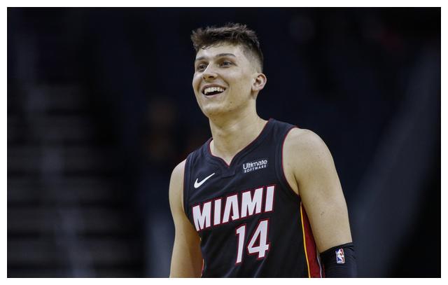 堡本赛季的 堡本赛季的